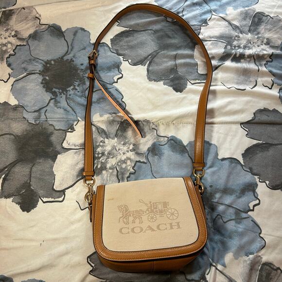 Coach Horse and Carriage Crossbody Saddle Bag - Picture 1 of 11